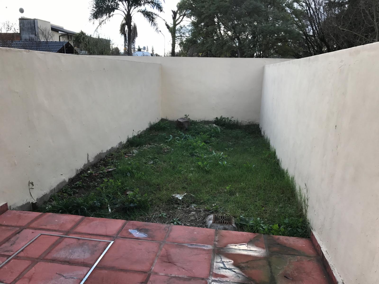 Intendente Corvalan 1400 · Moreno — foto 6