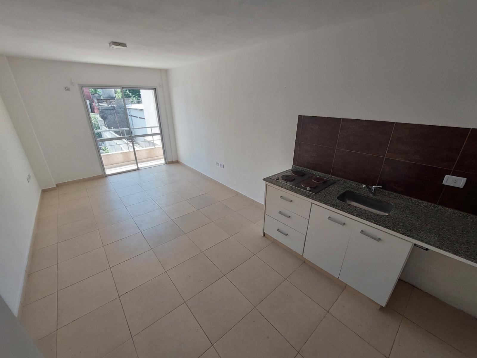 Garcia Silva 1553 · Morón — foto 7