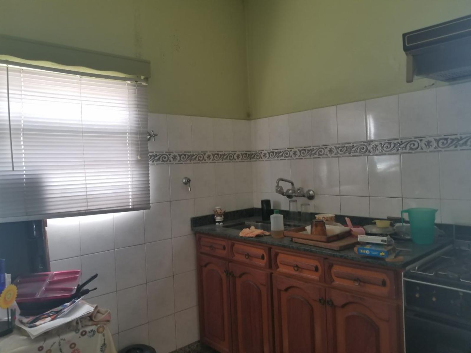 MASCHWITZ - CENTRO - CASA CON LOCAL COMERCIAL - APTO CREDITO HIPOTECARIO · Escobar — foto 7