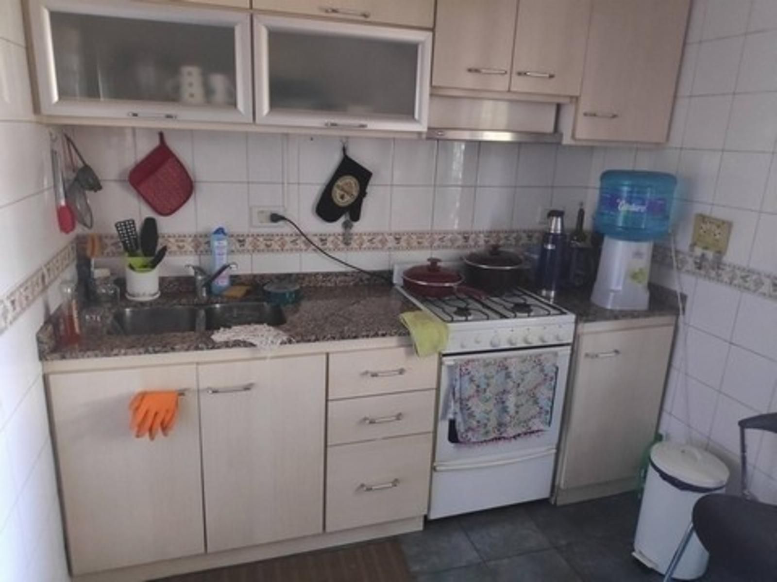 A. Thomas 2700 · Villa Urquiza — foto 5