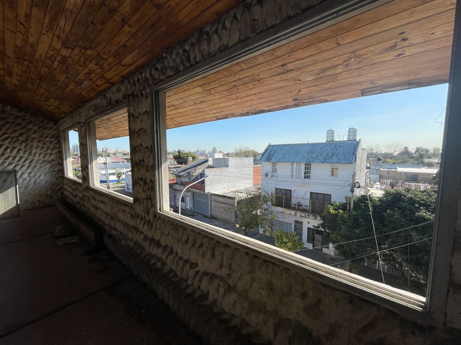 Lote con construccion en venta en Lanus Este
