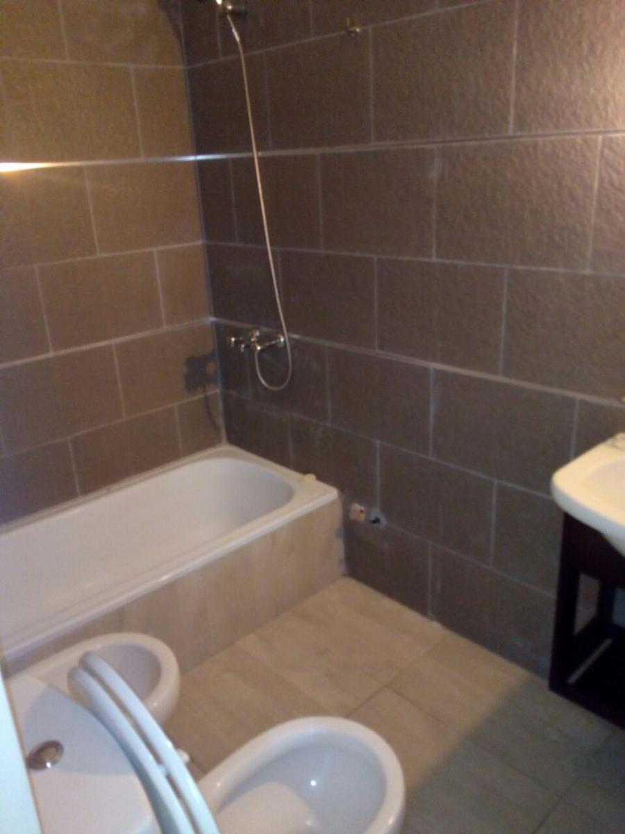 DPTO 2 AMBIENTES EN VENTA, J. L. SUAREZ