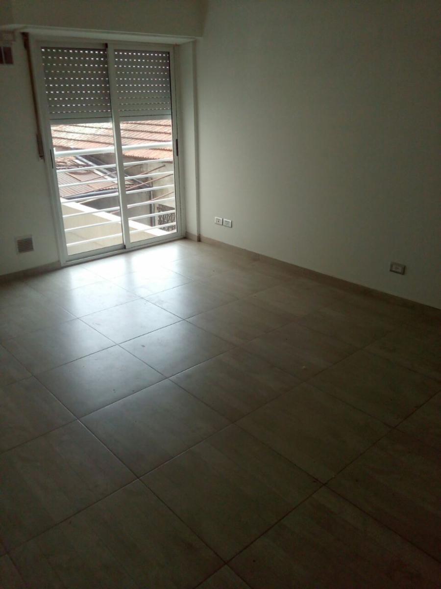 Santiago del Estero 6838 1° C · San Martín — foto 3