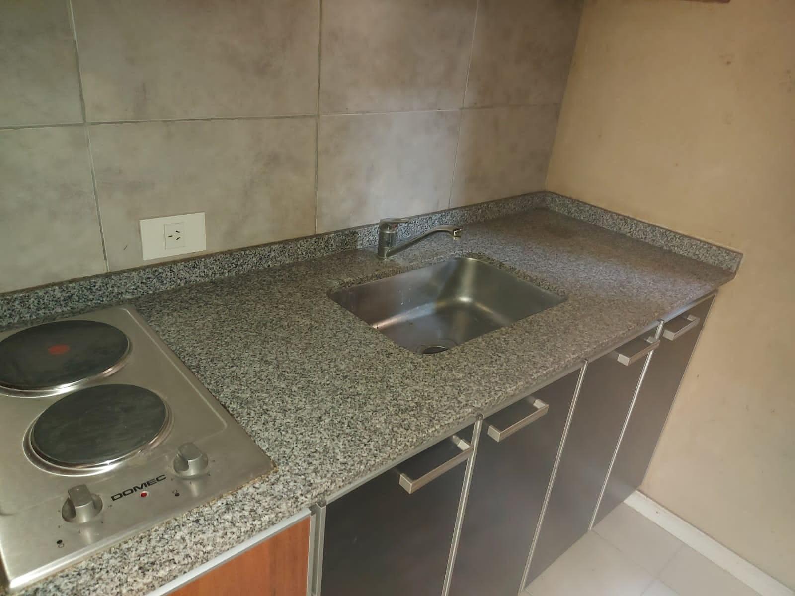 MONTES DE OCA 2375 CASTELAR · Morón — foto 5