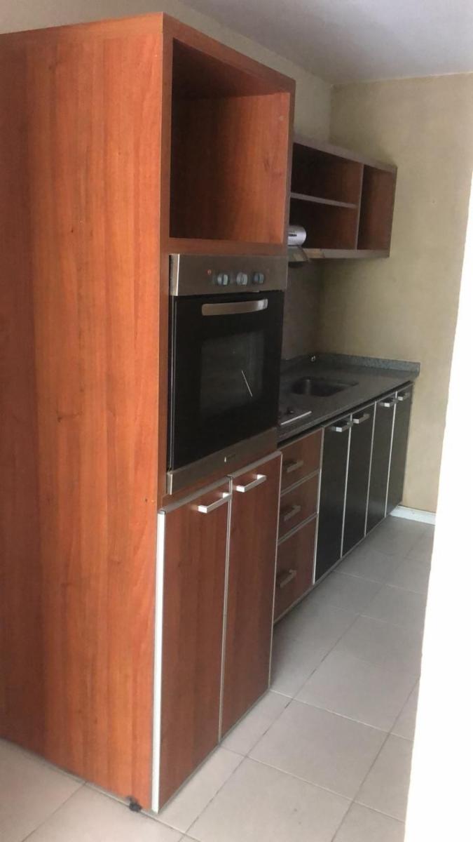 MONTES DE OCA 2375 CASTELAR · Morón — foto 6