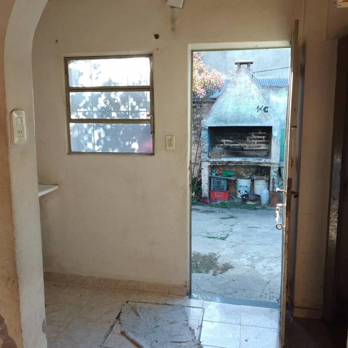BERON DE ASTRADA 5680 · La Matanza — foto 3