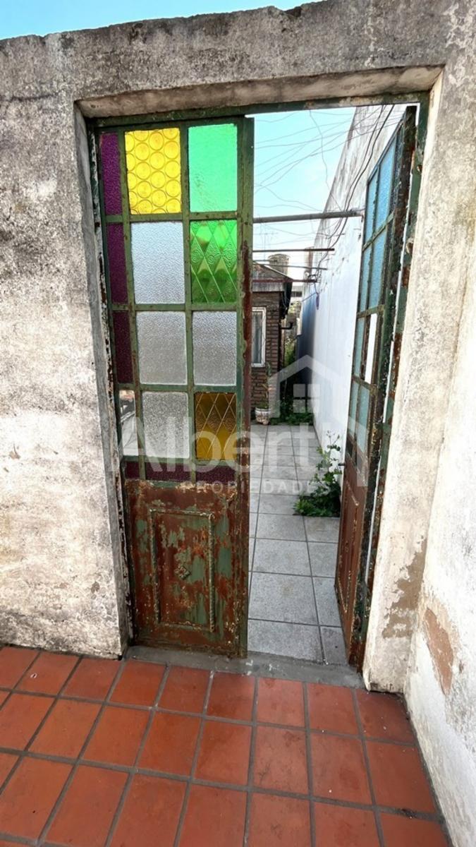 Igualdad 1669 · Morón — foto 20