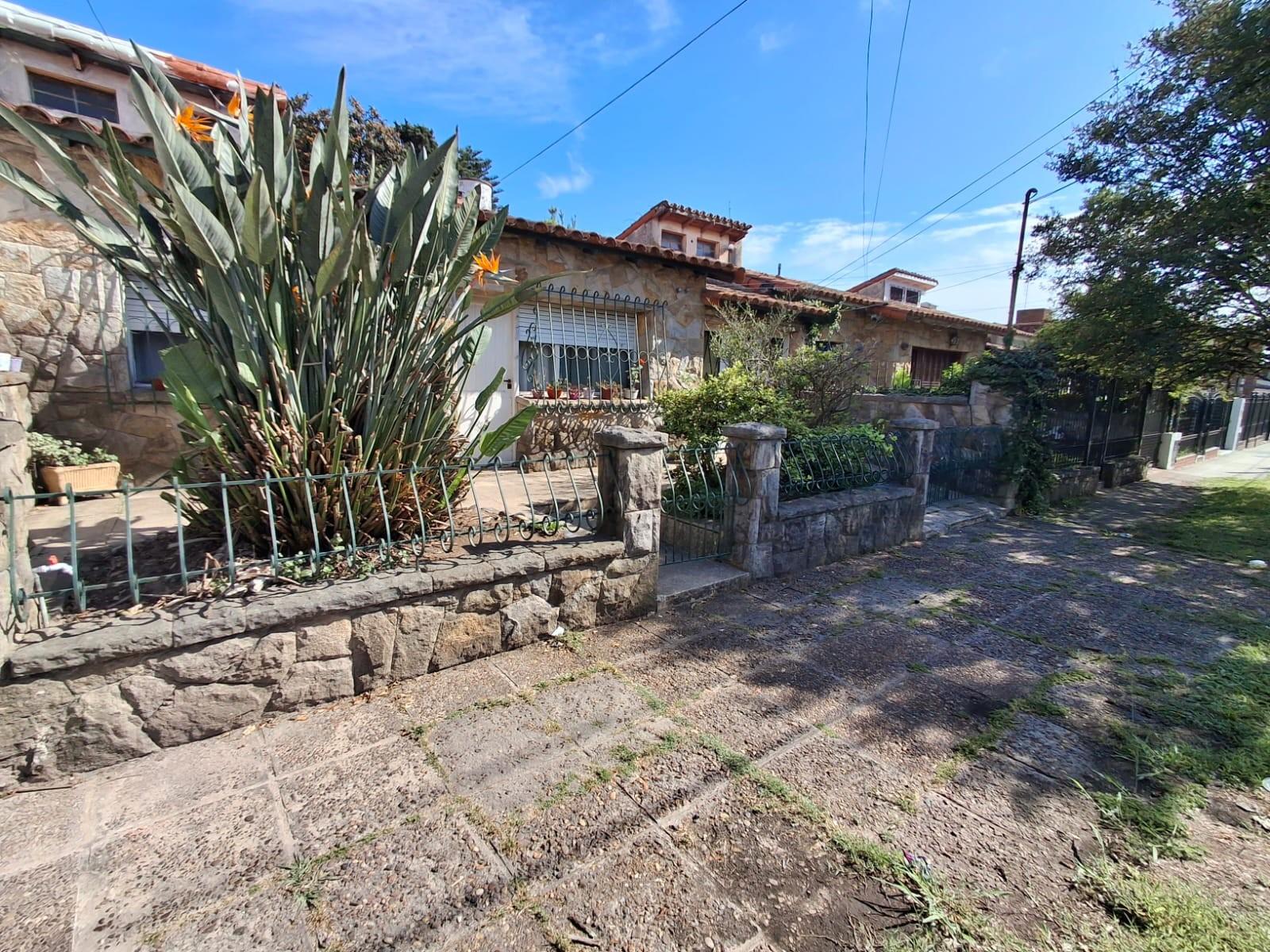 Pedernera 1428 · Lomas De Zamora — foto 11