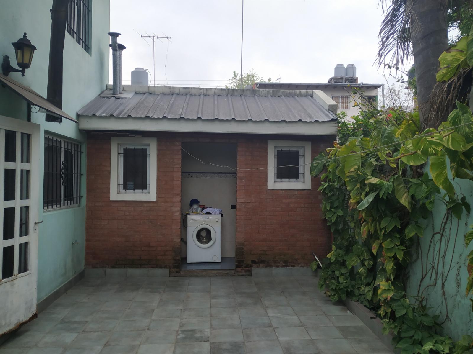 CLAUDIO DE ALAS 2577 · Lomas De Zamora — foto 12