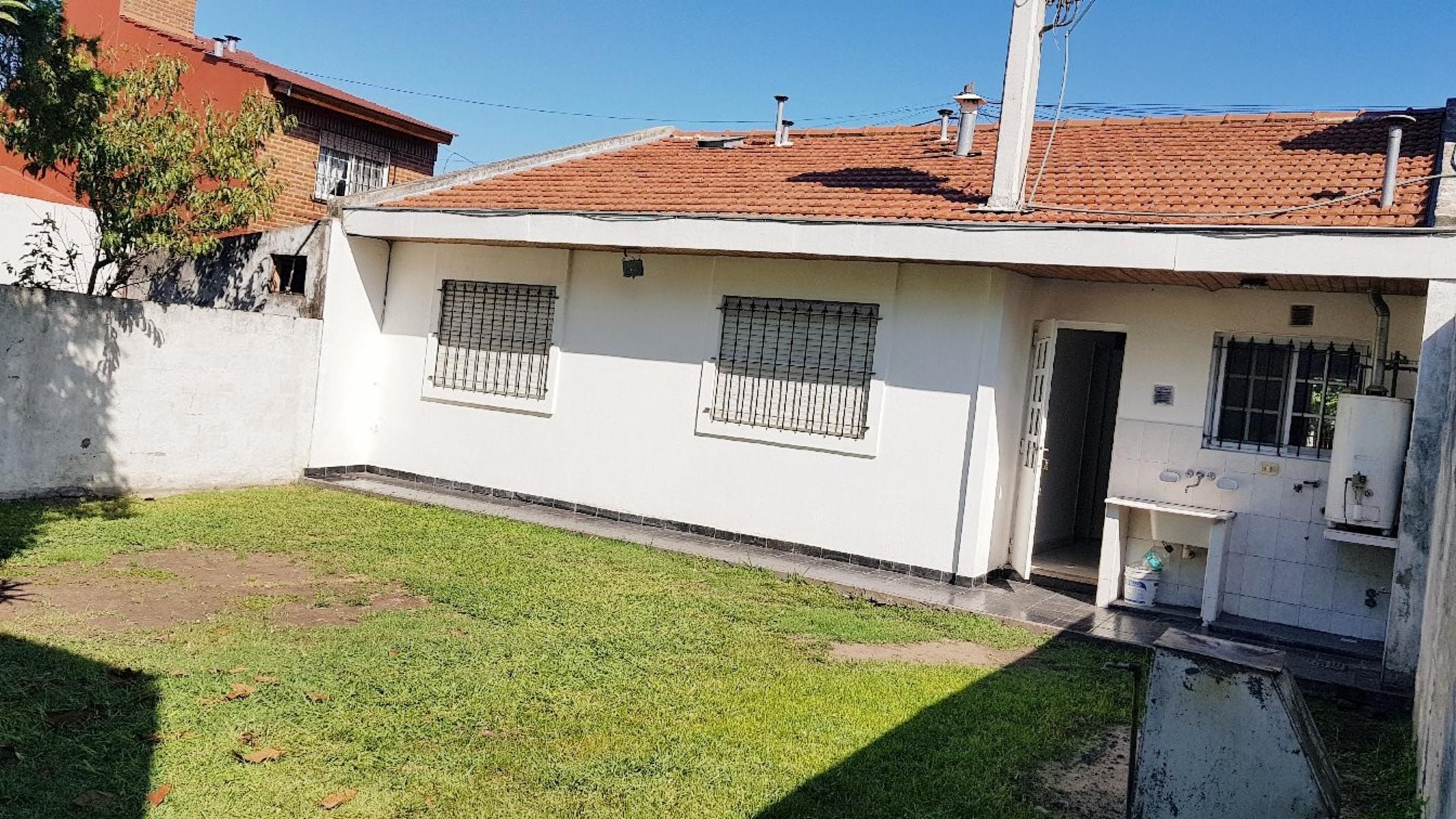 Garcia 2100 · Morón — foto 6