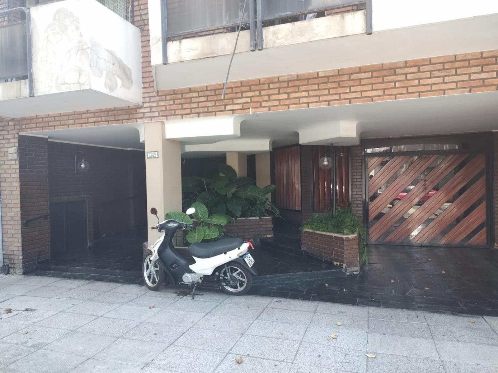 Avellaneda 4515 6D · Floresta — foto 4