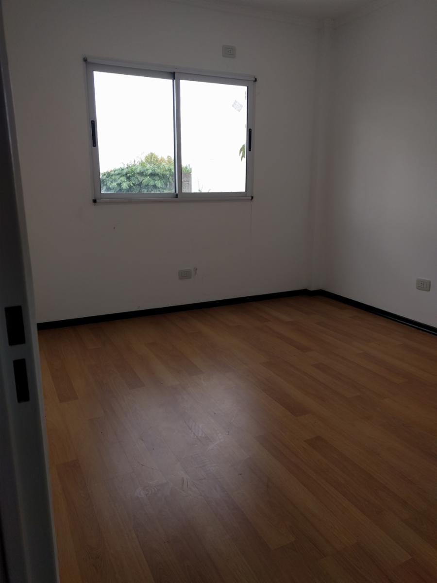 jose manuel estrada 5100 · Lanús — foto 11