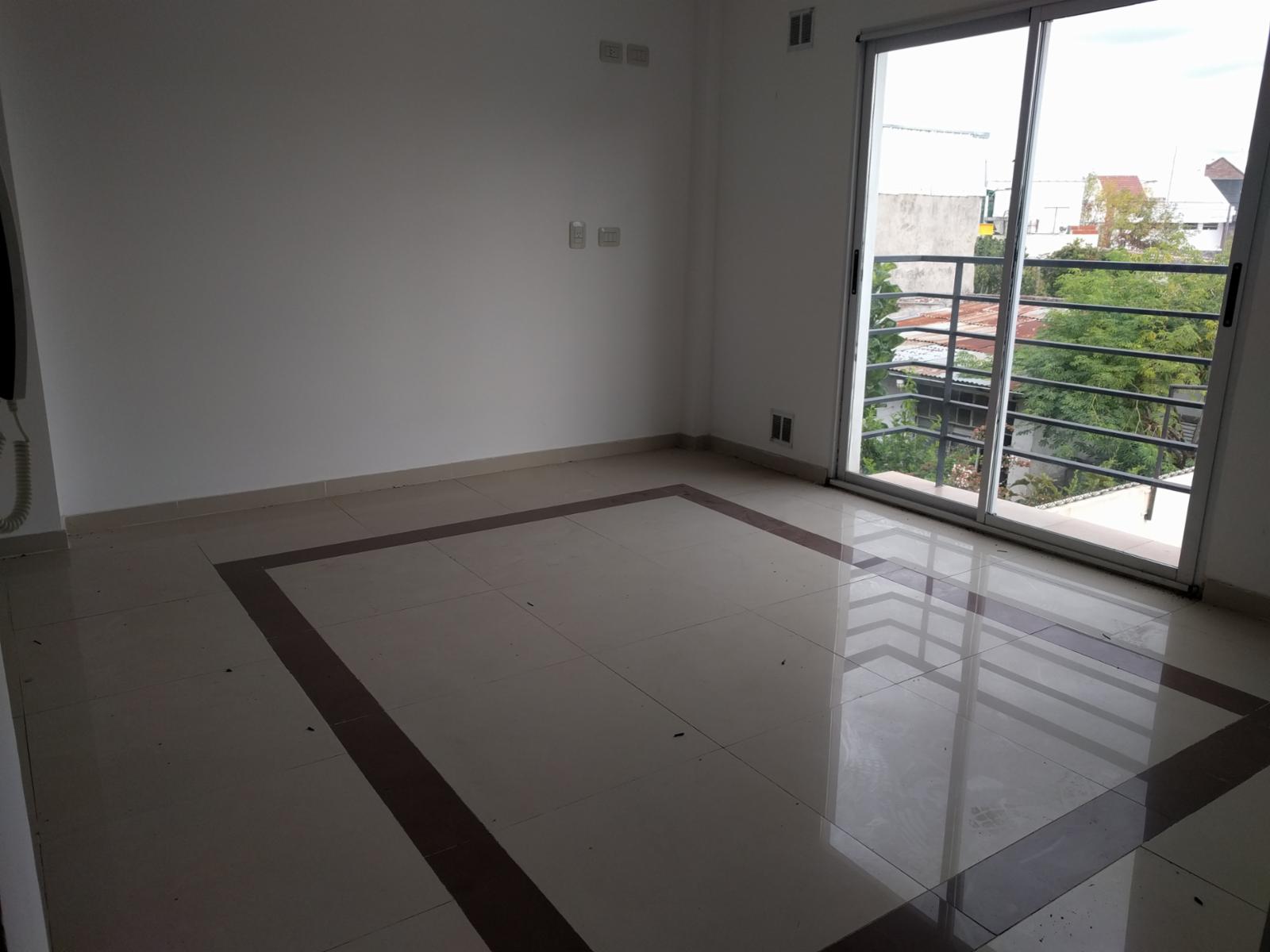 jose manuel estrada 5100 · Lanús — foto 6