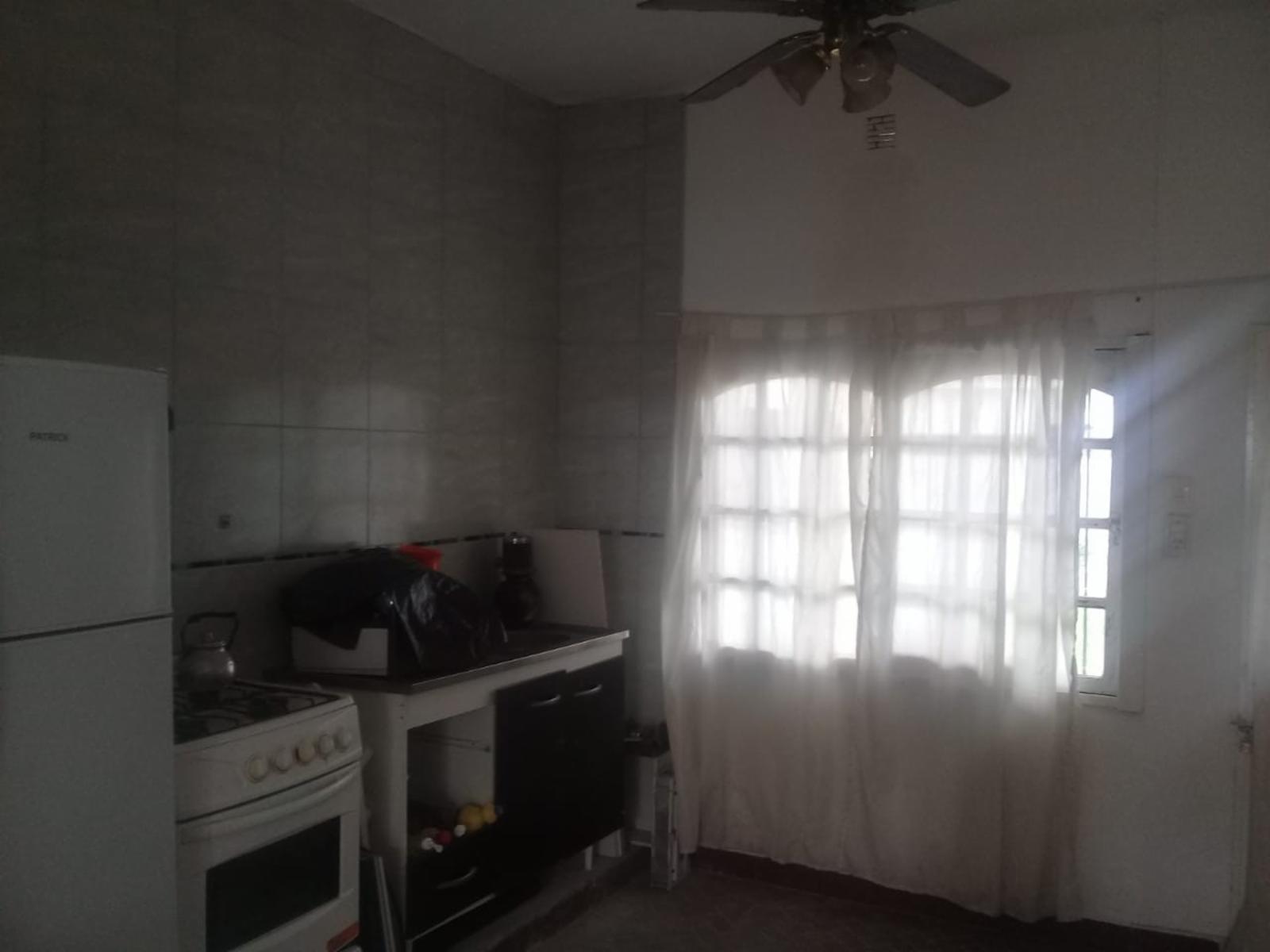 HAEFREINGUE 1092 · Morón — foto 11
