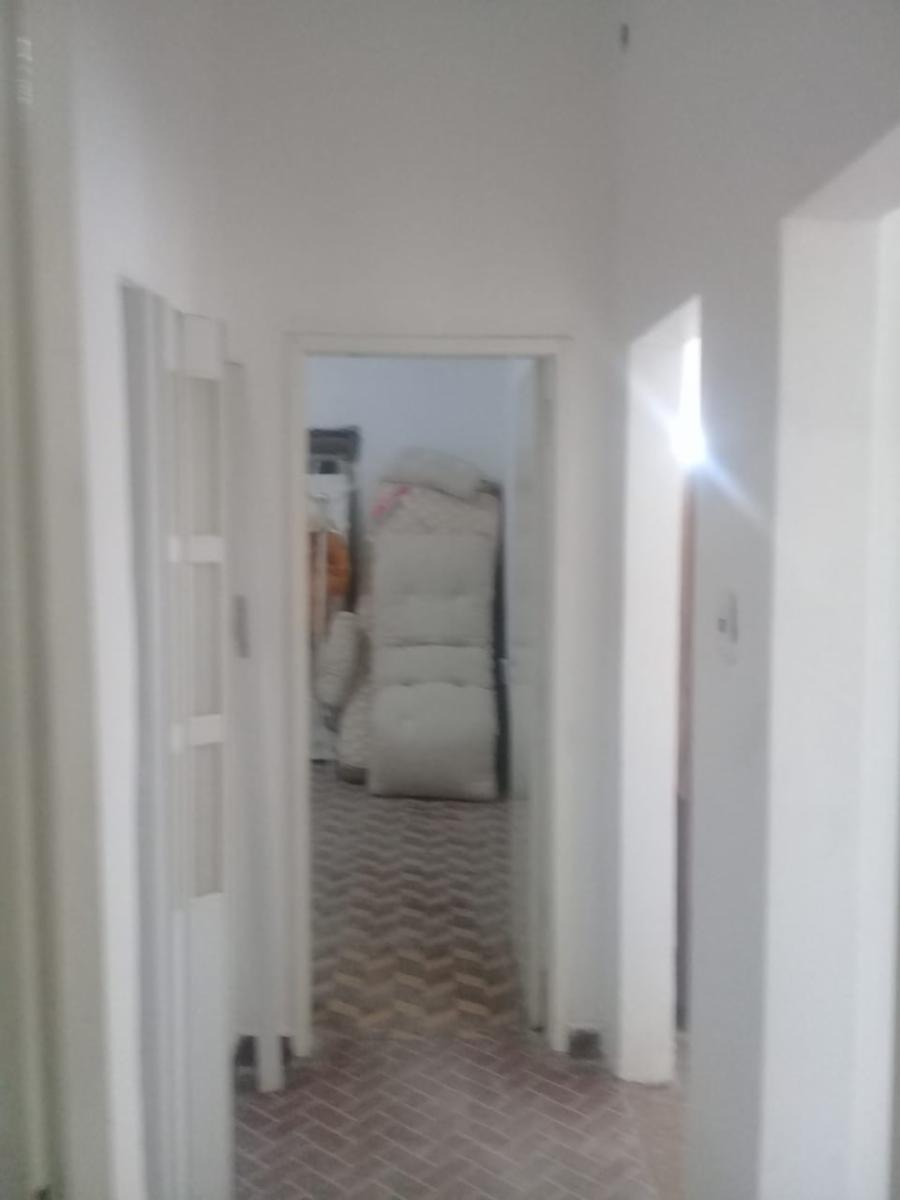 HAEFREINGUE 1092 · Morón — foto 3