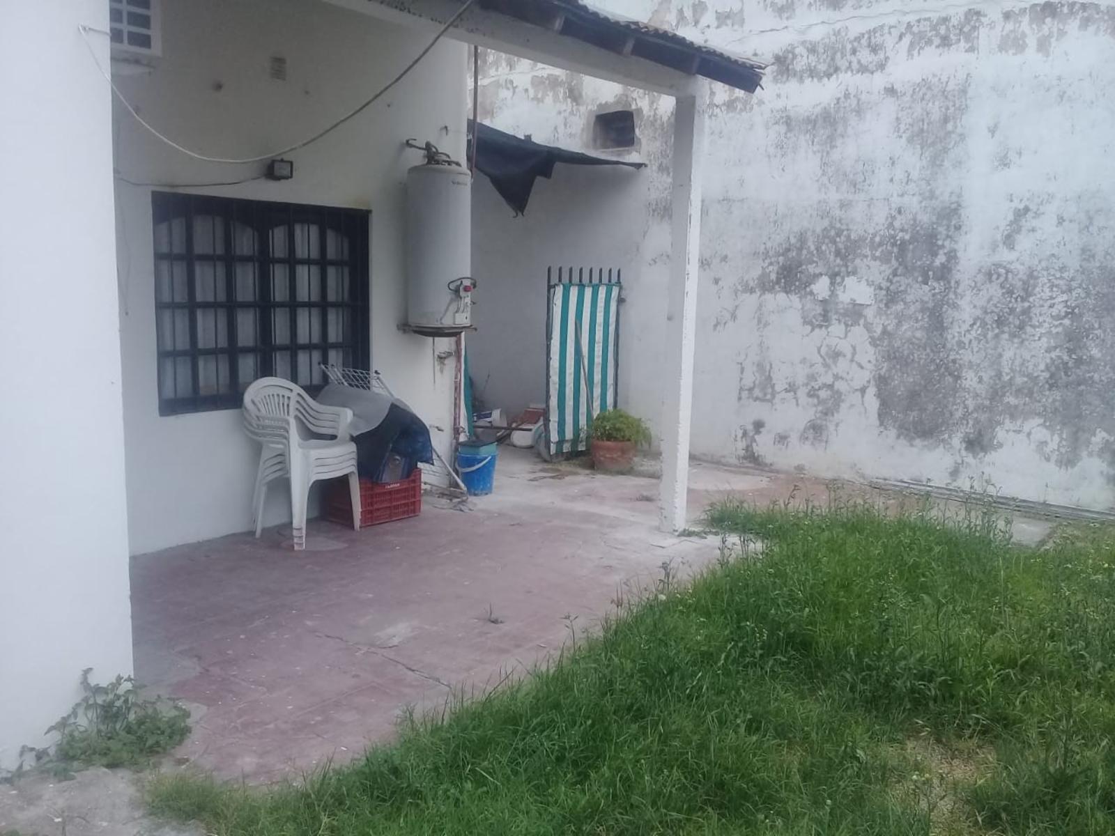 HAEFREINGUE 1092 · Morón — foto 5