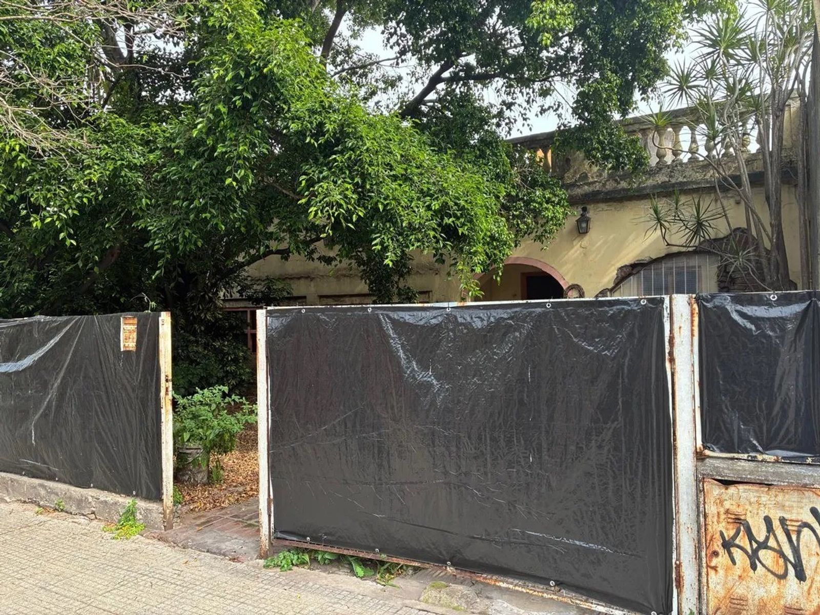 AV GAONA 2081 · La Matanza — foto 3