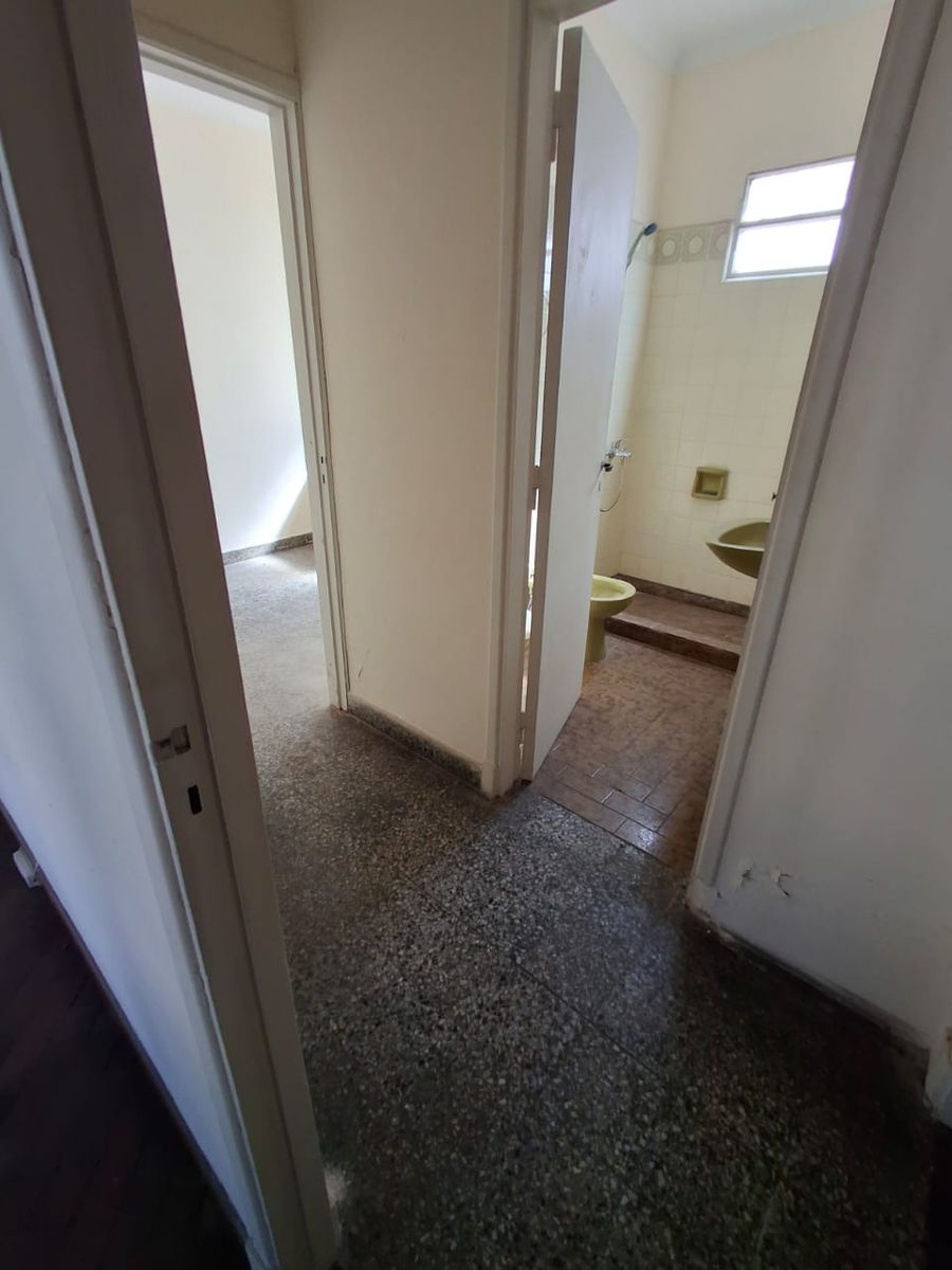AVELLANEDA 400 · Almirante Brown — foto 27