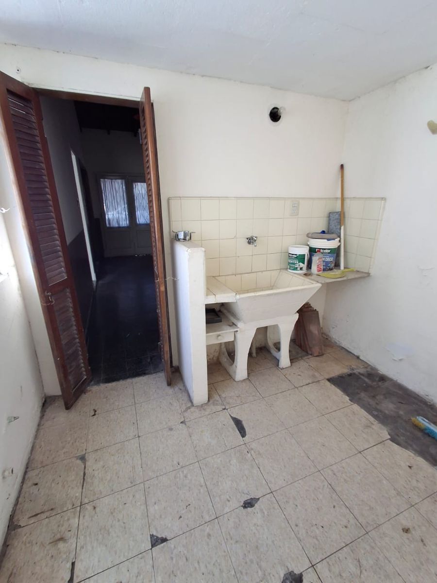 AVELLANEDA 400 · Almirante Brown — foto 34