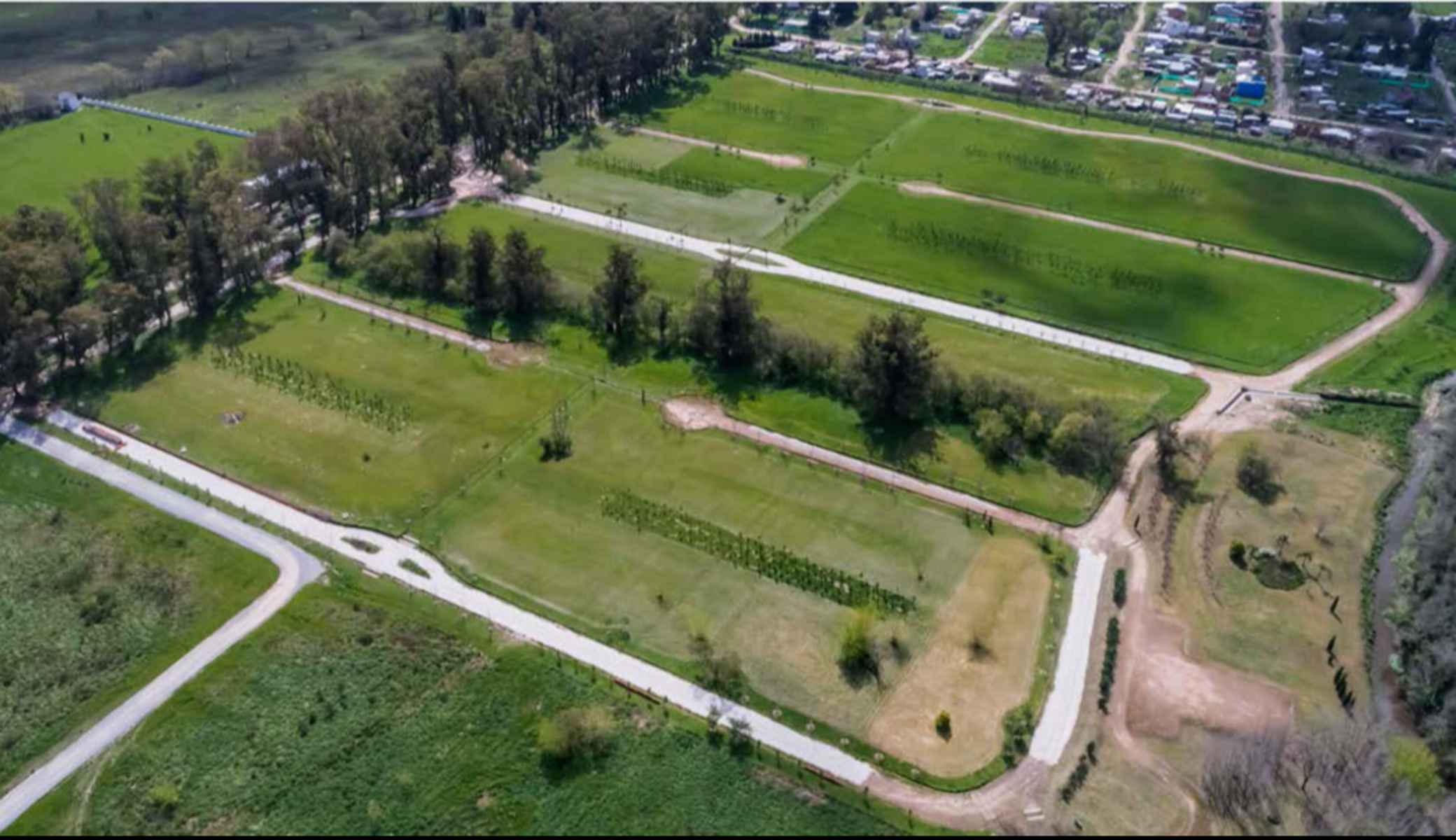 GRAN TERRENO/LOTE EN BARRIO SAN EFREN LA PLATA, VILLA ELISA