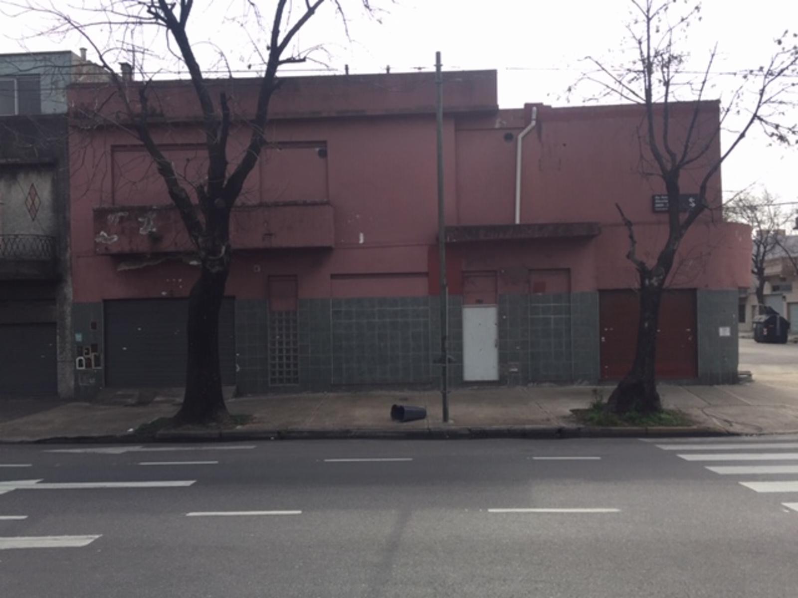 Av. Amancio Alcorta 3700 · Pompeya — foto 3
