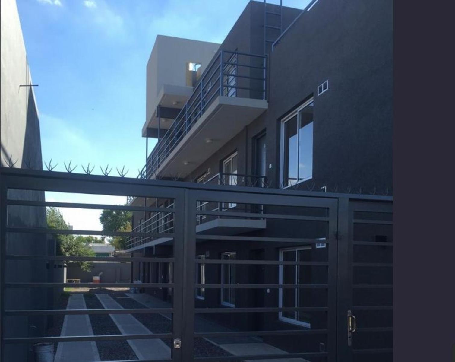 Excelente departamento de 2 amb a estrenar
