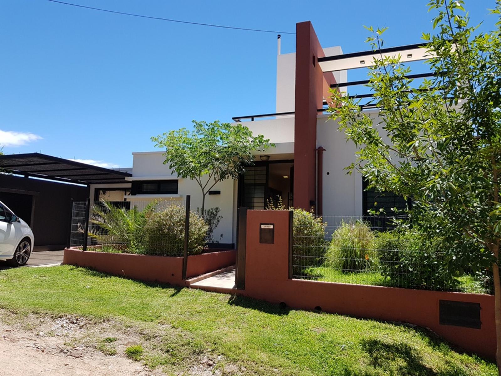 Casa Villa del Lago 1072 · Punilla — foto 3