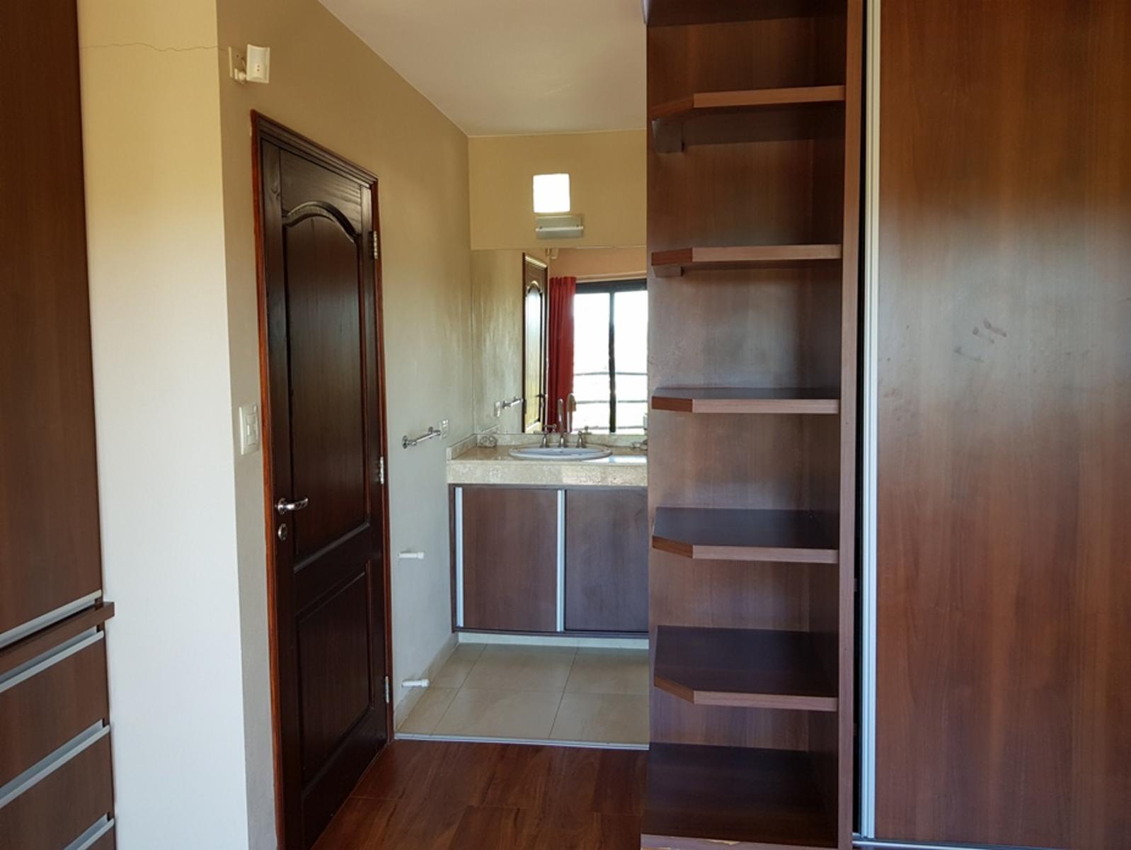 Casa Villa del Lago 1072 · Punilla — foto 40