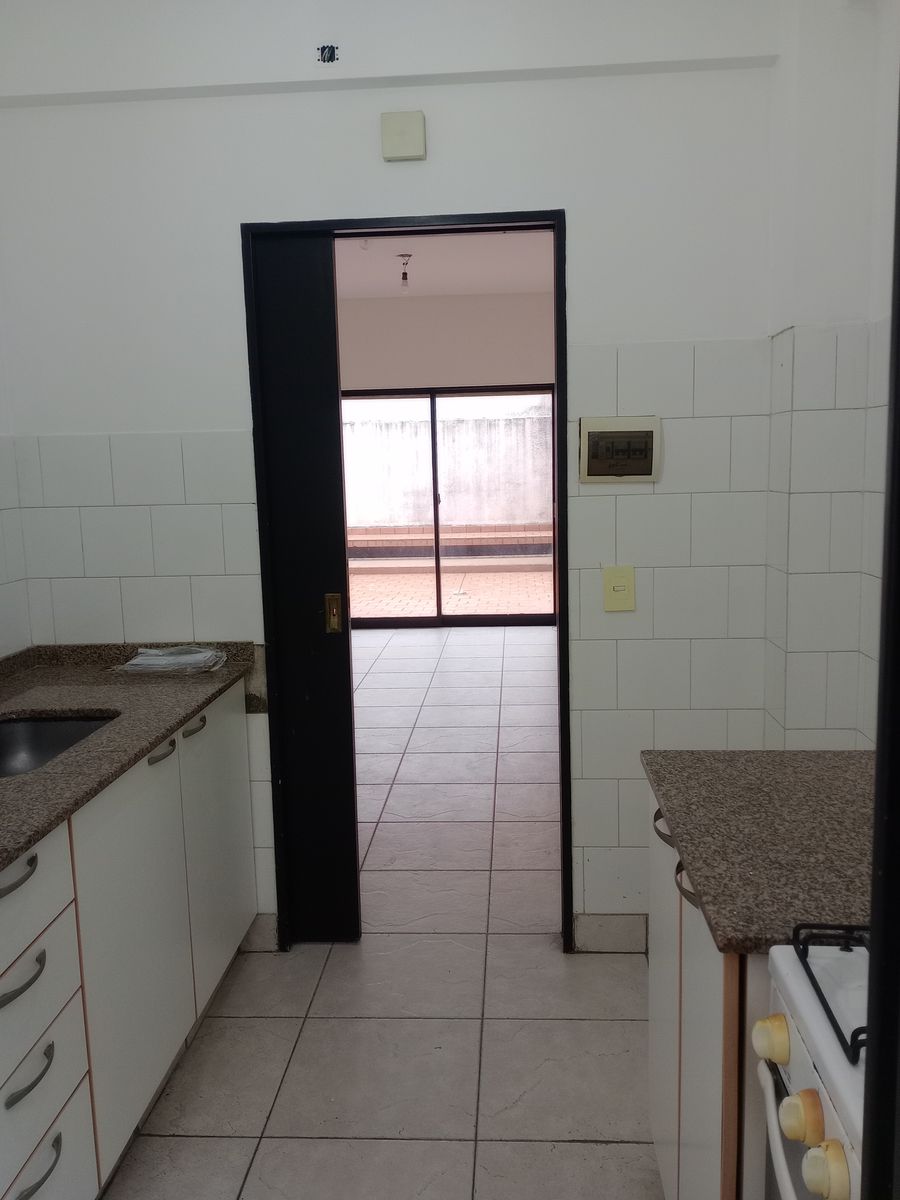 PTE PERON 757 · San Fernando — foto 16