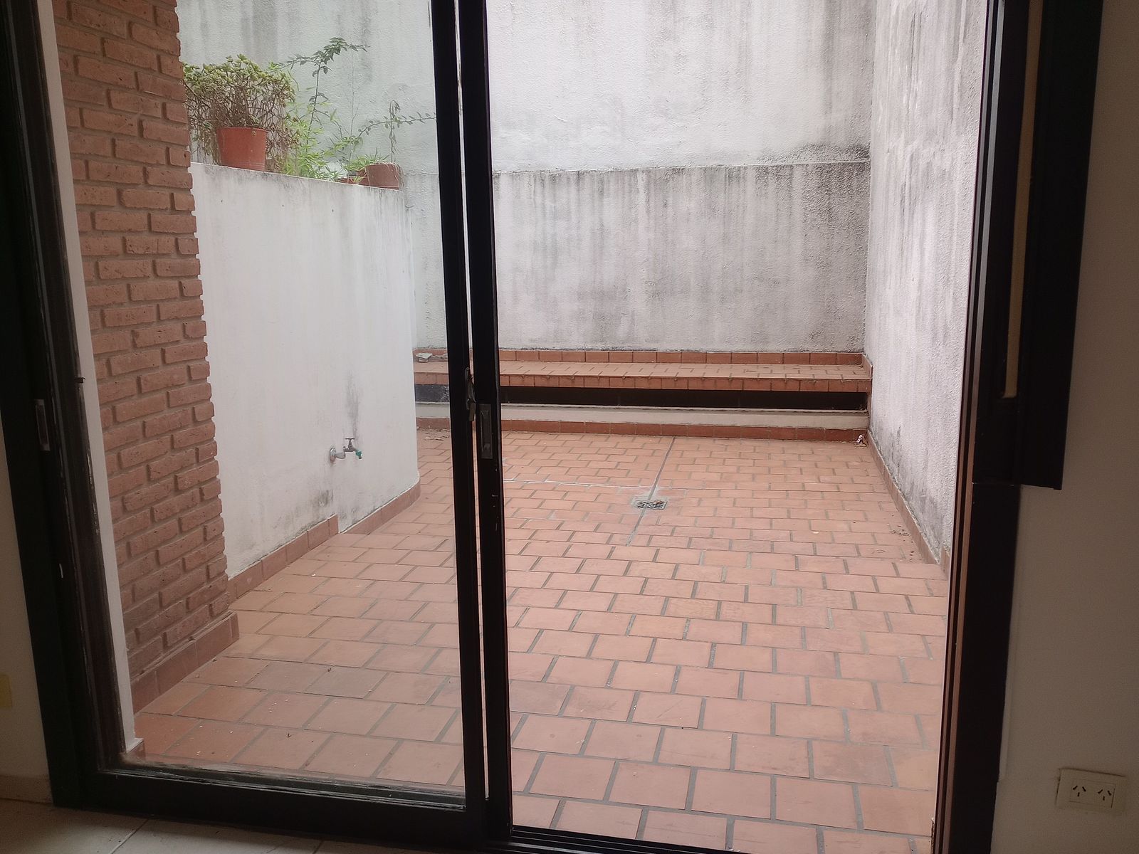 PTE PERON 757 · San Fernando — foto 4