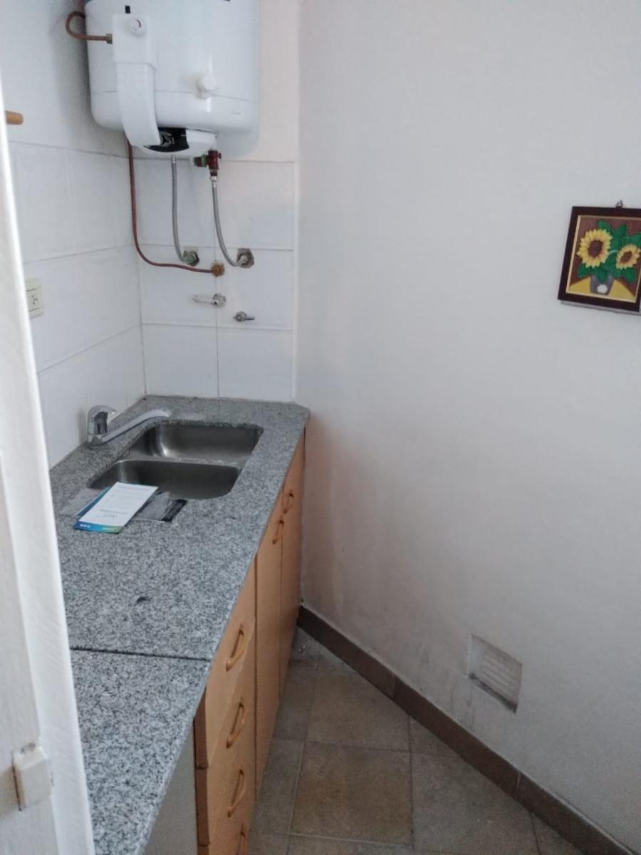 Lavallol 903 · Morón — foto 4