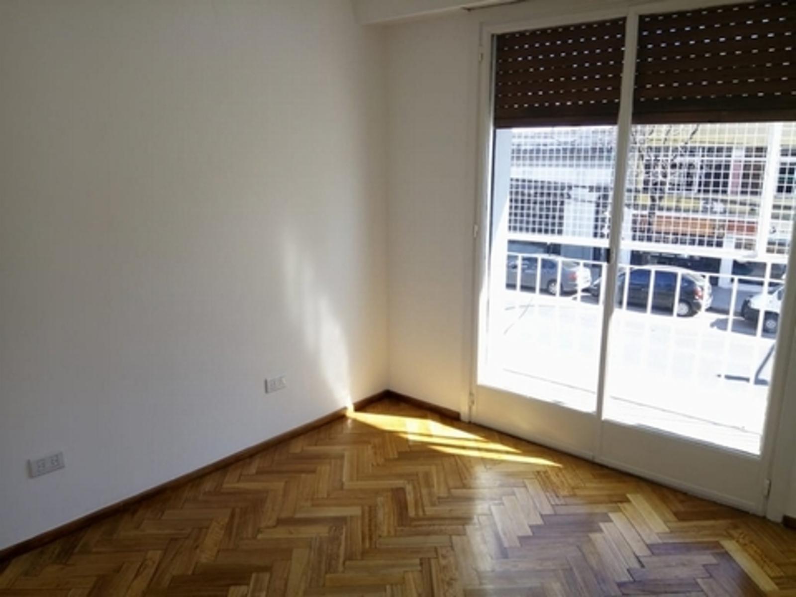 Superi al 2400 · Belgrano — foto 5