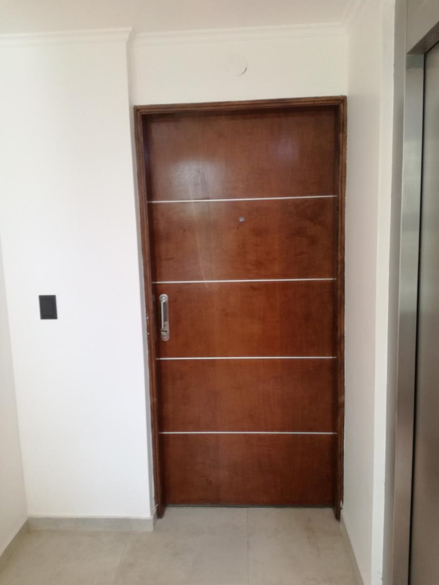 Miraflores 100 · Morón — foto 4