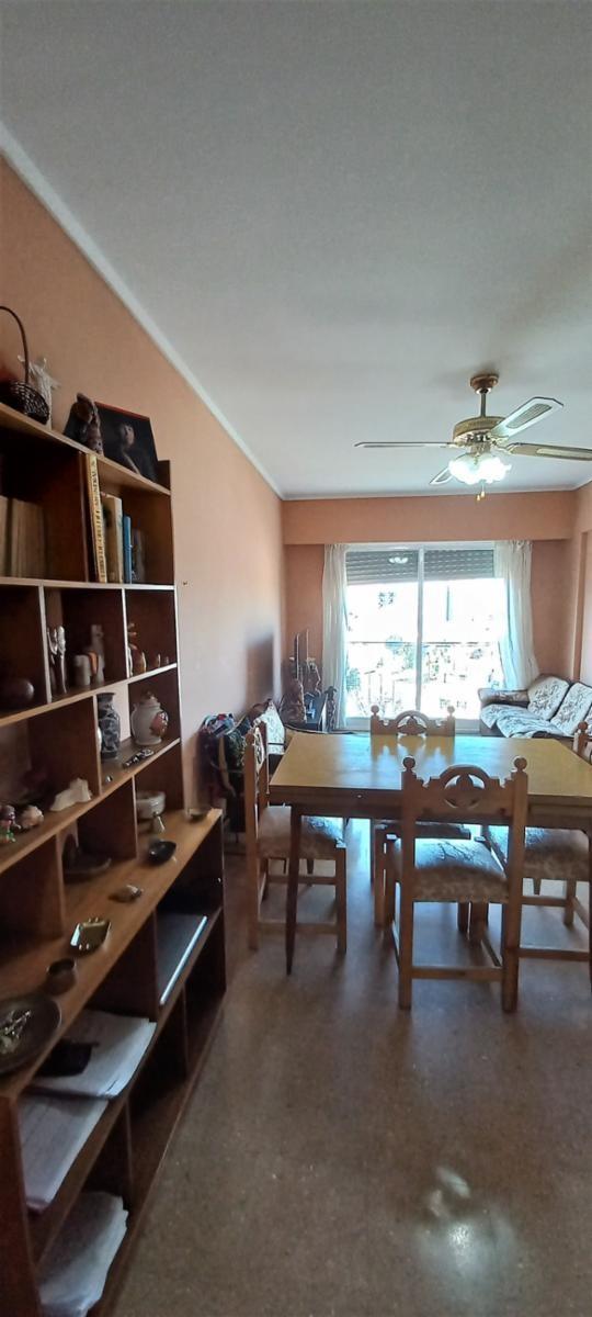 AV HIPOLITO YRIGOYEN 4934 · Lanús — foto 3