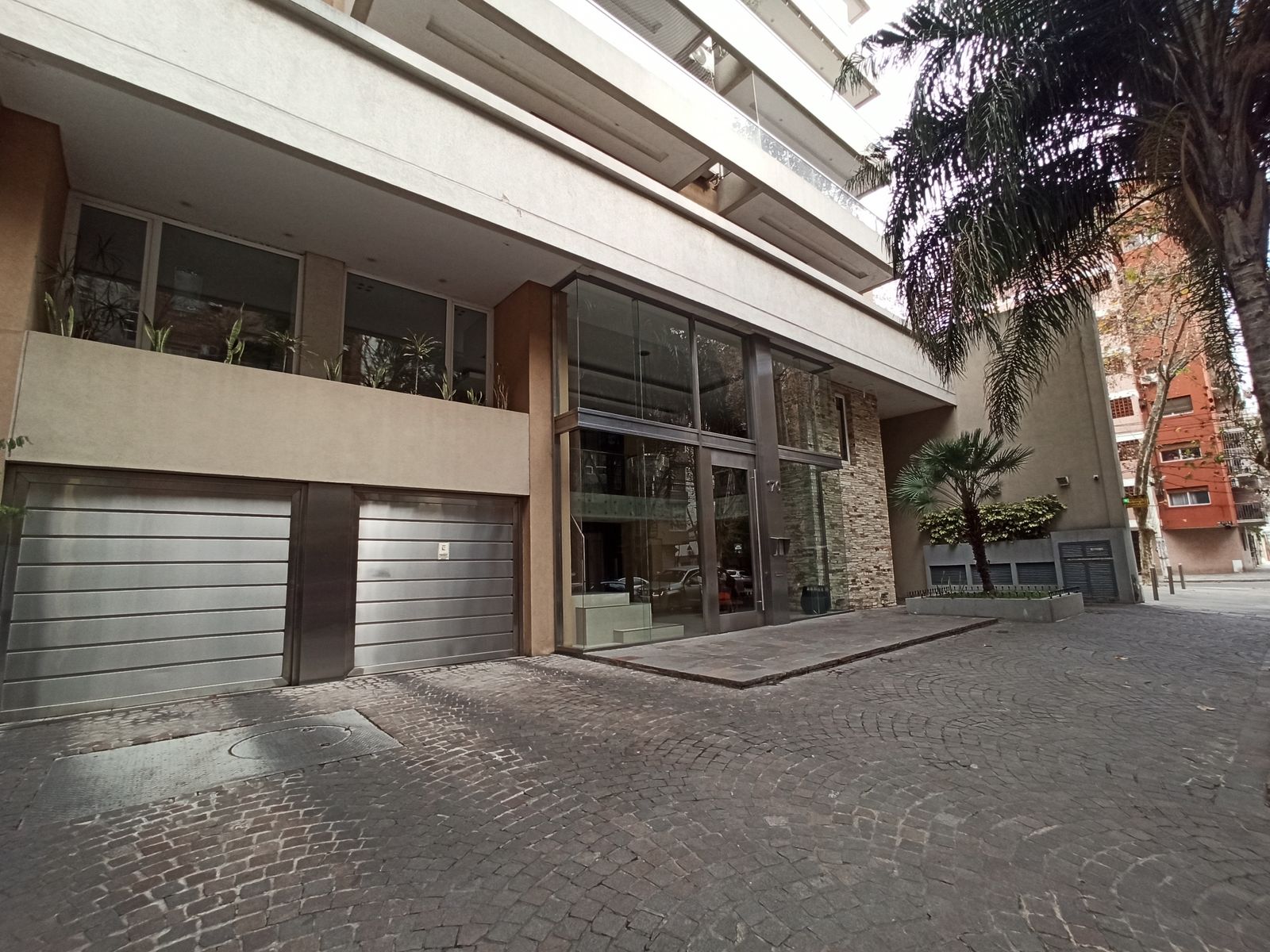 GOB. IRIGOYEN 170 · Lanús — foto 4