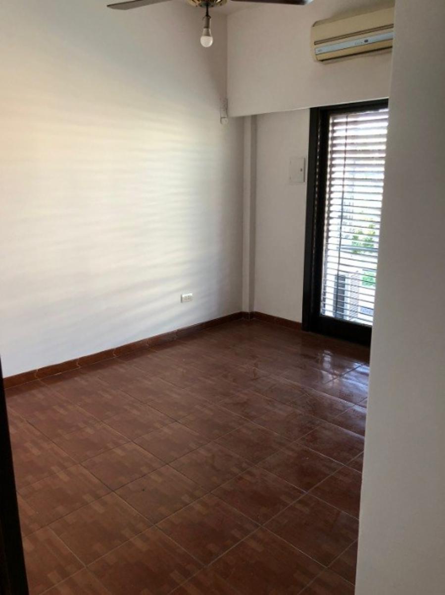 C. Magdalena 707 · Morón — foto 22