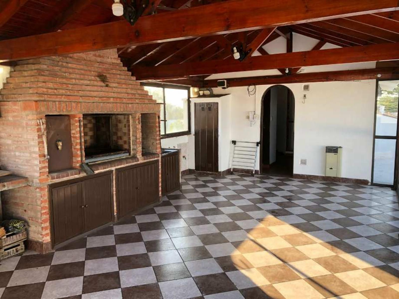C. Magdalena 707 · Morón — foto 29