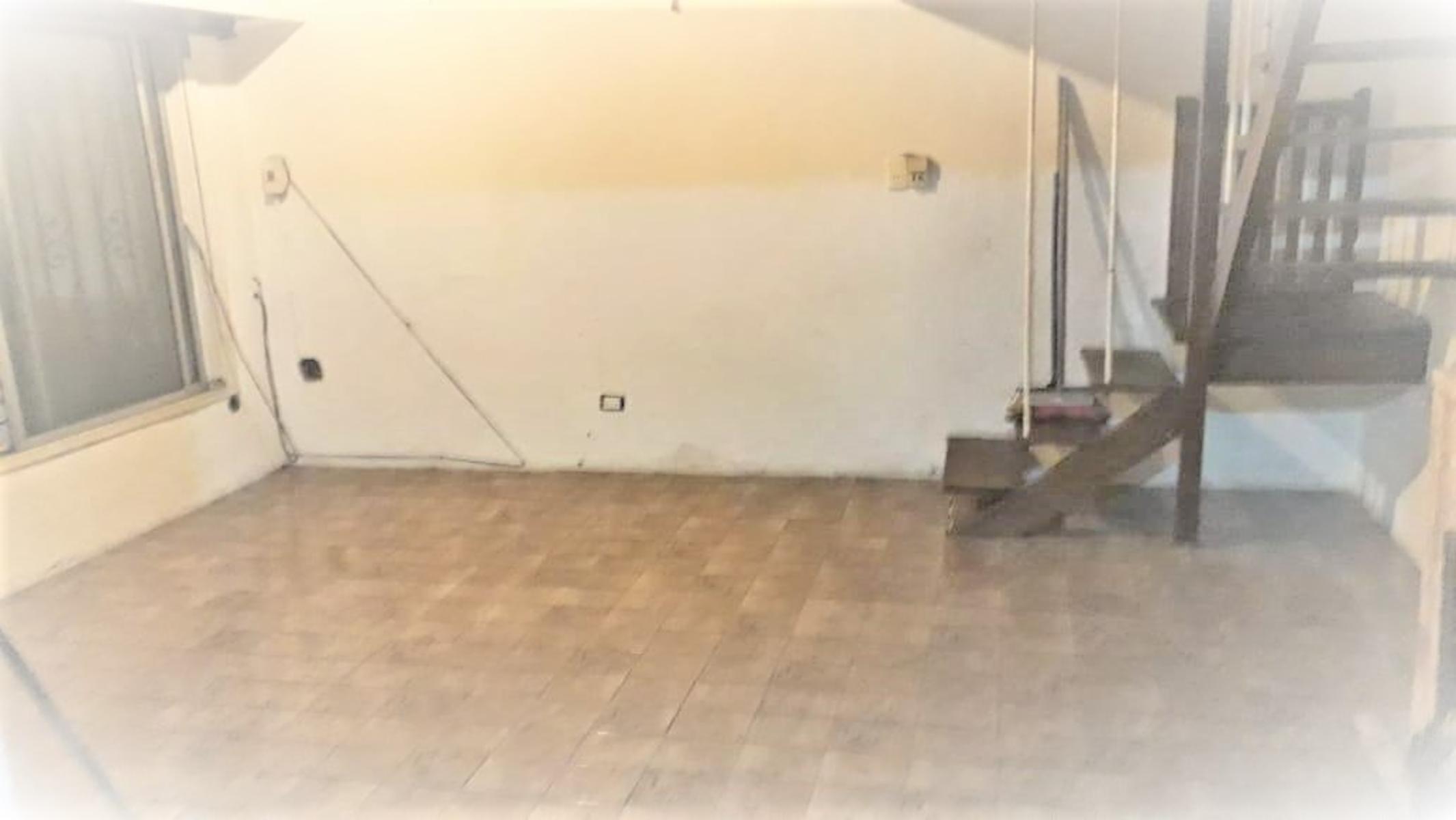 MAIPU 400 · Morón — foto 4