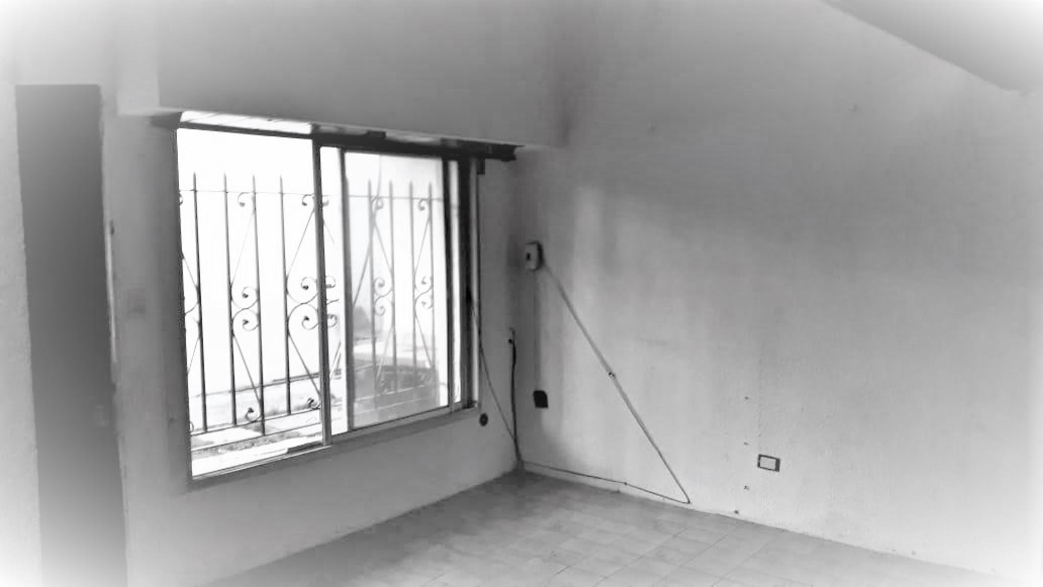 MAIPU 400 · Morón — foto 7