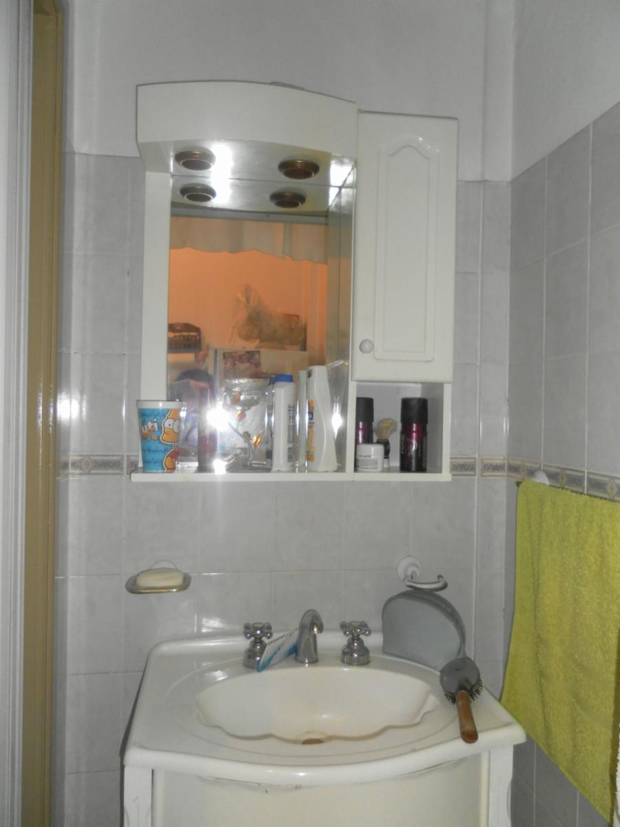MERCEDES ALVAREZ 1000 · Morón — foto 5