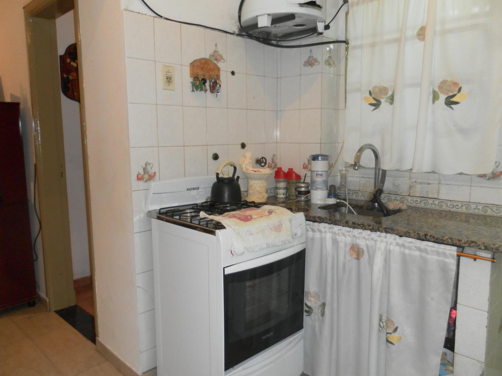 MERCEDES ALVAREZ 1000 · Morón — foto 8