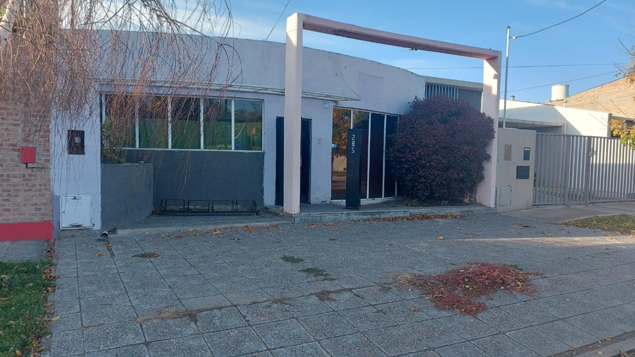 INDEXA VENDE INSTITUTO EN BARRIO SILVETTI