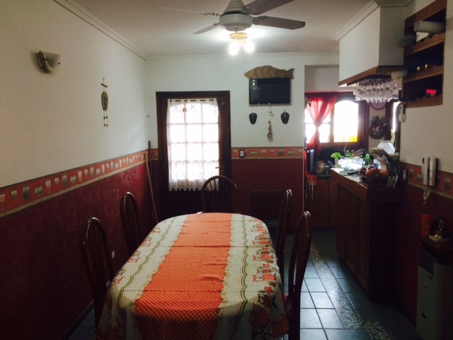 M. T. de Alvear 2272 · Quilmes — foto 11
