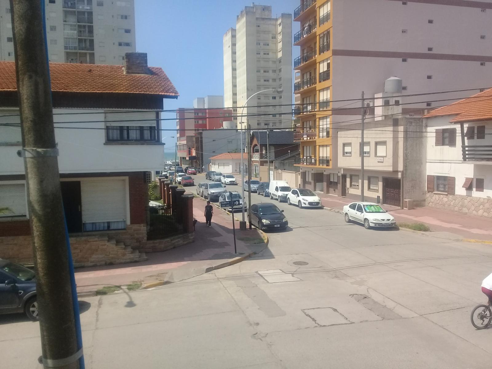 4 y 89 · Necochea — foto 7