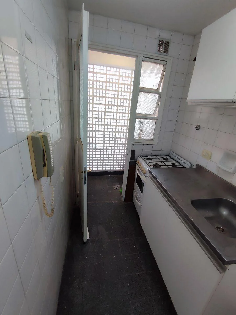 Hipólito Yrigoyen 2600 · Balvanera — foto 10