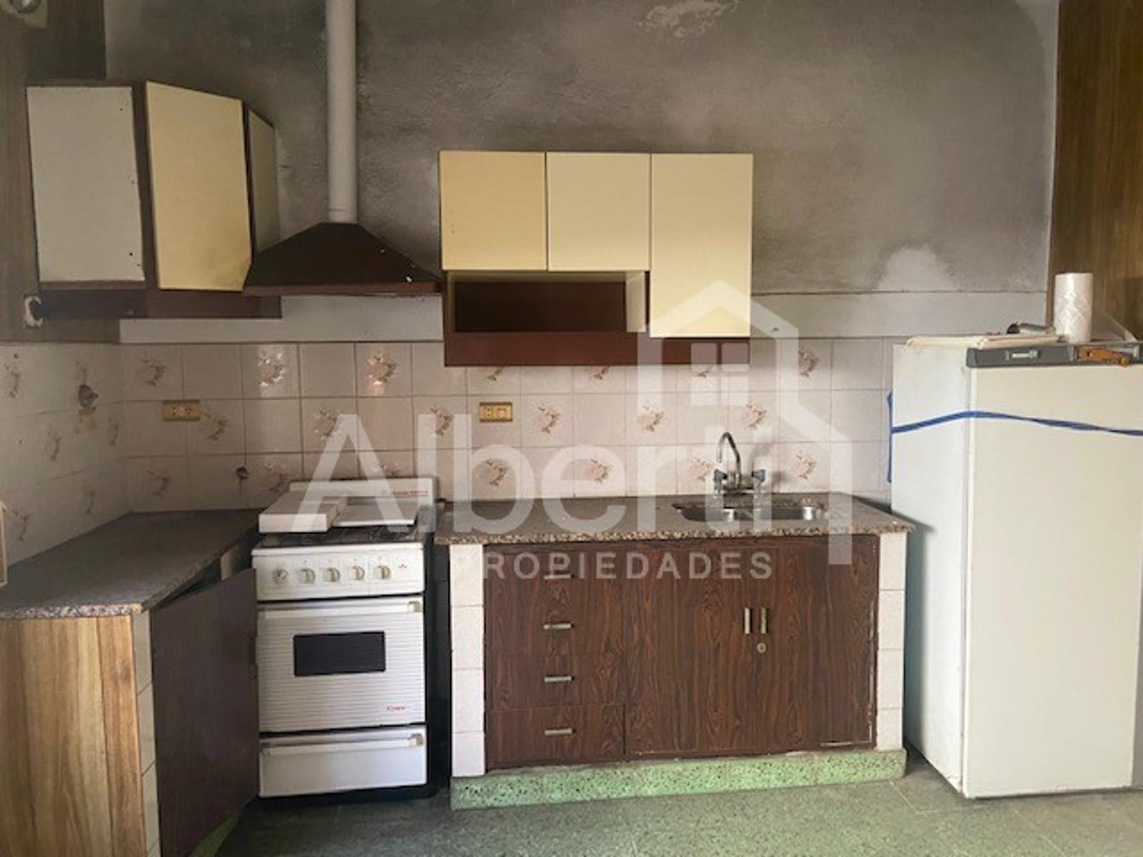 Estomba N° 1262 · Morón — foto 16
