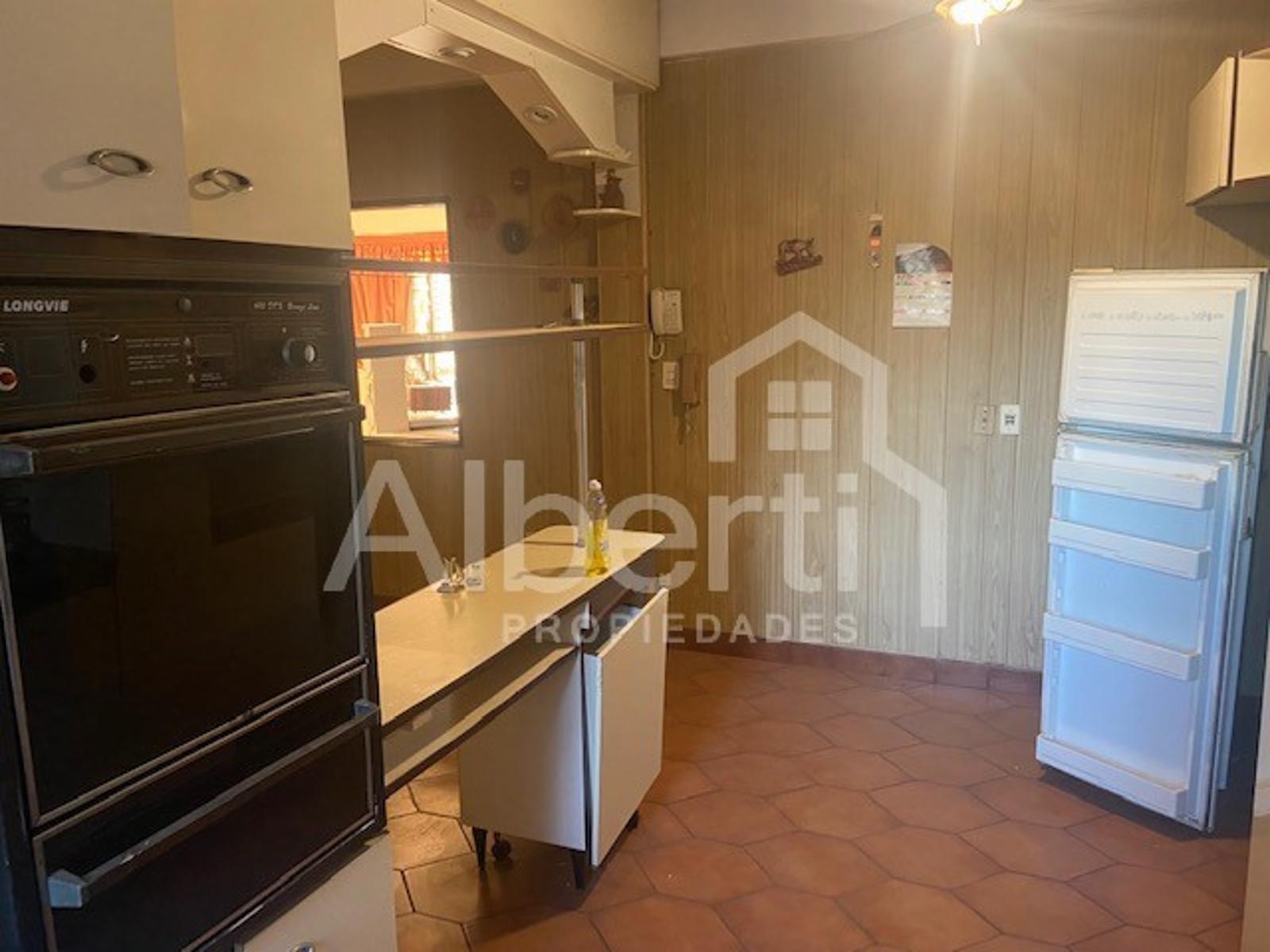 Estomba N° 1262 · Morón — foto 5