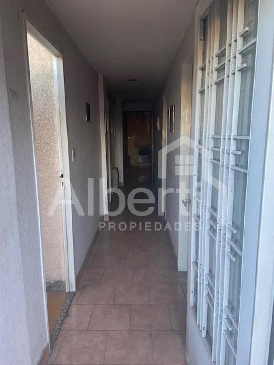 Estomba N° 1262 · Morón — foto 6