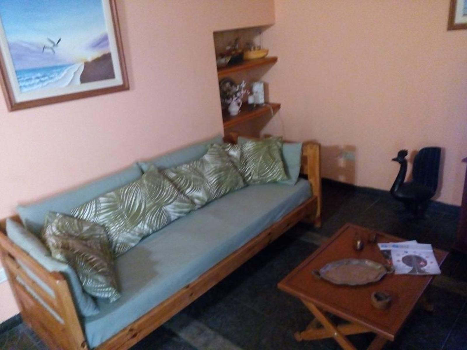 P.Pandeles 337 · Monte Hermoso — foto 3