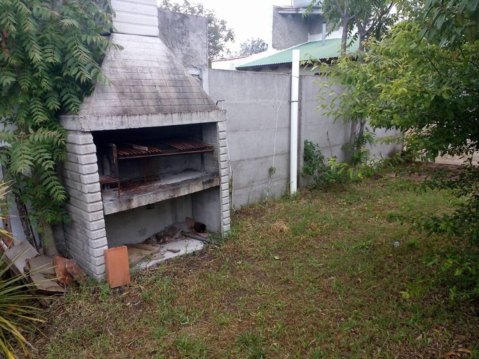 P.Pandeles 337 · Monte Hermoso — foto 8